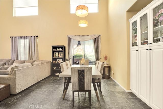 15717 Alia Court, Canyon Country, CA 91387