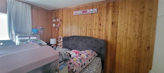 1223 57TH AVENUE E, Bradenton, FL 34203