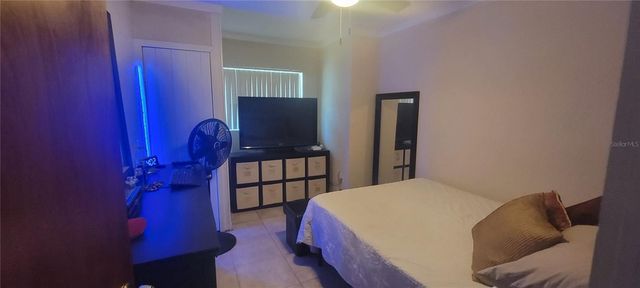 1223 57TH AVENUE E, Bradenton, FL 34203