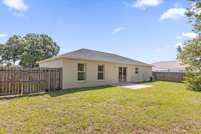690 WALNUT AVENUE, Orange City, FL 32763