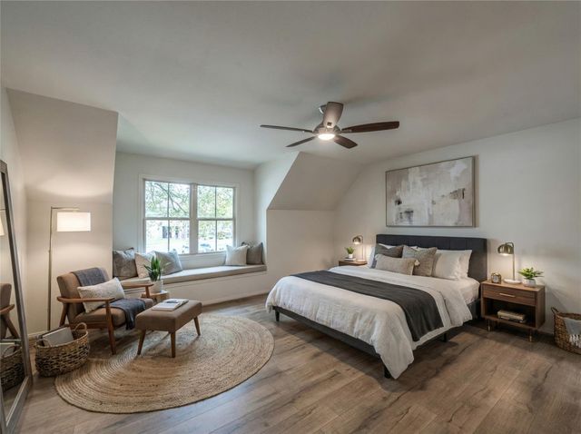 14703 Barryknoll Lane 2, Houston, TX 77079