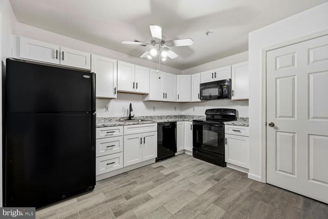 2627 COMPASS DR, Annapolis, MD 21401
