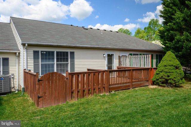 2627 COMPASS DR, Annapolis, MD 21401