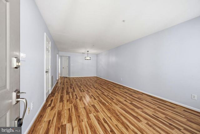 2627 COMPASS DR, Annapolis, MD 21401