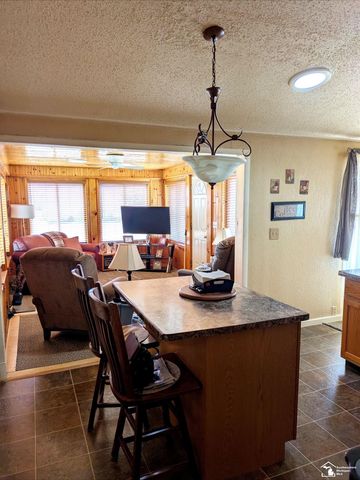 10033 8th Street, Oscoda, MI 48750