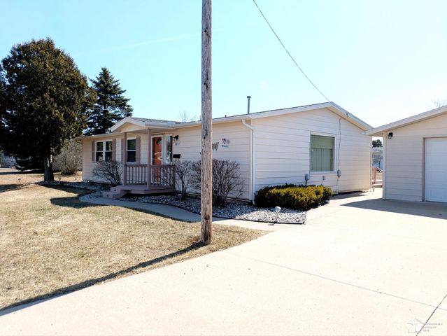 10033 8th Street, Oscoda, MI 48750
