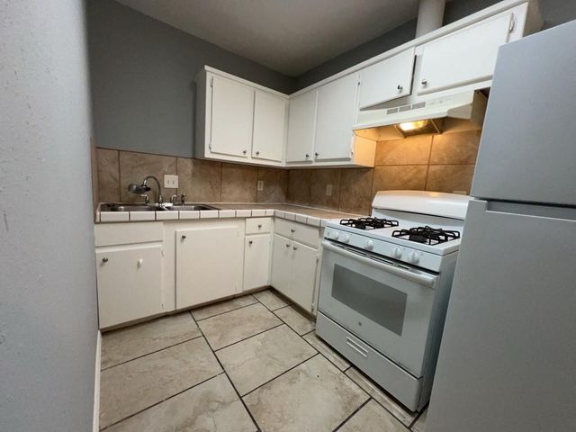 405 Johnson Street A, Pasadena, TX 77506