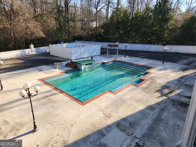170 Howard Oaks Drive, Macon, GA 31210
