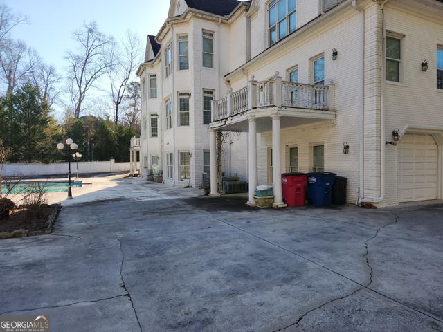 170 Howard Oaks Drive, Macon, GA 31210