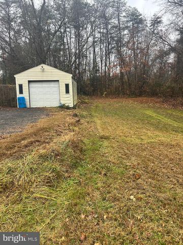 5393 NELSON POINT RD, Indian Head, MD 20640