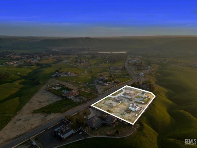 14410 Round Mountain Road, Bakersfield, CA 93308