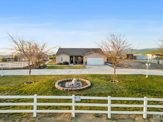 14410 Round Mountain Road, Bakersfield, CA 93308