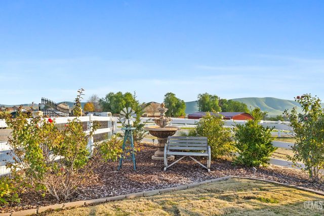 14410 Round Mountain Road, Bakersfield, CA 93308