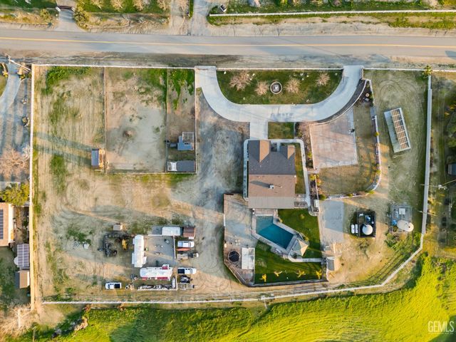 14410 Round Mountain Road, Bakersfield, CA 93308