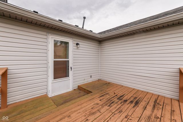 1136 Paradise Way N UNIT A, Greenwood, IN 46143