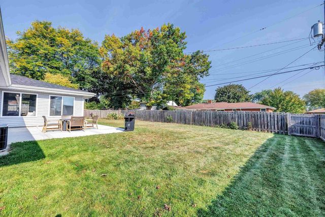 976 WATERMOLEN AVENUE, Green Bay, WI 54304