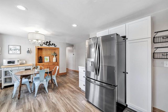 976 WATERMOLEN AVENUE, Green Bay, WI 54304