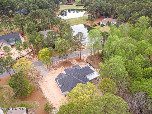 48 Glasgow Drive, Pinehurst, NC 28374
