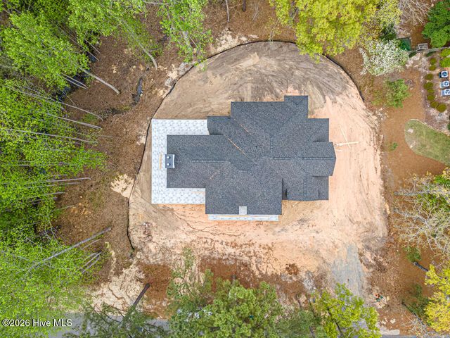 48 Glasgow Drive, Pinehurst, NC 28374