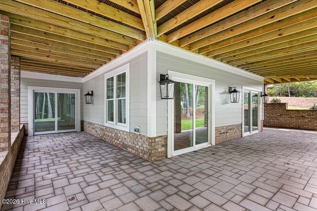 48 Glasgow Drive, Pinehurst, NC 28374