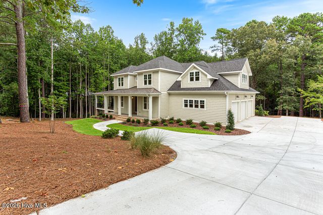 48 Glasgow Drive, Pinehurst, NC 28374