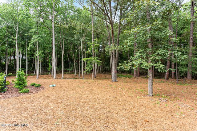 48 Glasgow Drive, Pinehurst, NC 28374