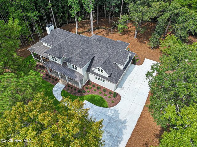 48 Glasgow Drive, Pinehurst, NC 28374