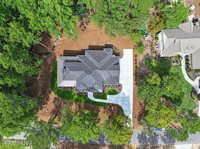 48 Glasgow Drive, Pinehurst, NC 28374