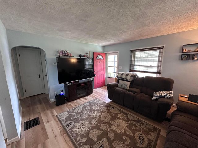 2122 Union Avenue, Columbus, OH 43223