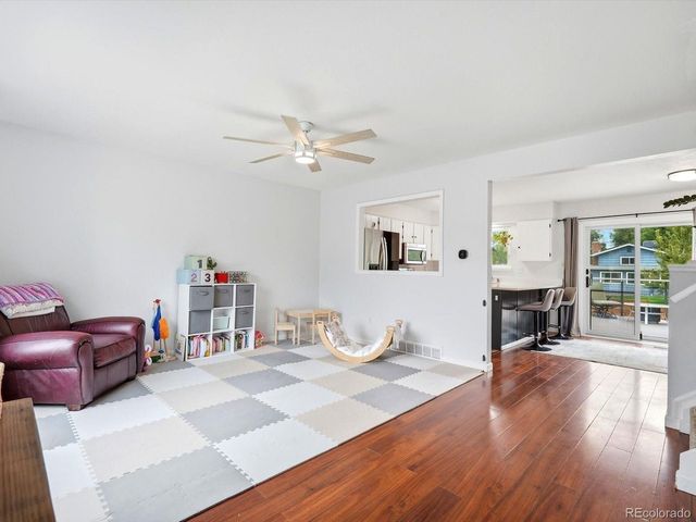 8893 W Stetson Pl, Denver, CO 80123