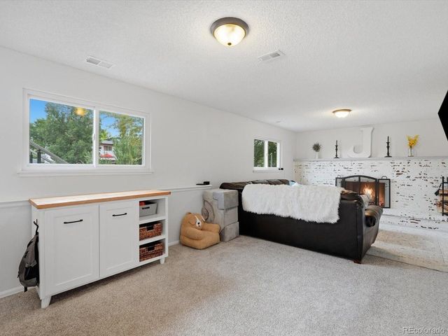 8893 W Stetson Pl, Denver, CO 80123