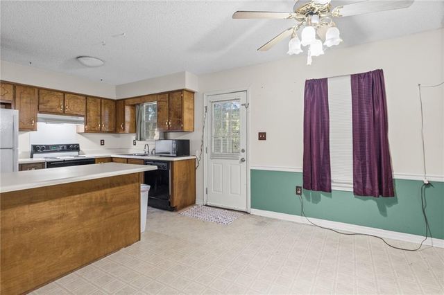 6301 Woodside Drive, Theodore, AL 36582