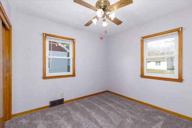 3931 69th Street, Urbandale, IA 50322