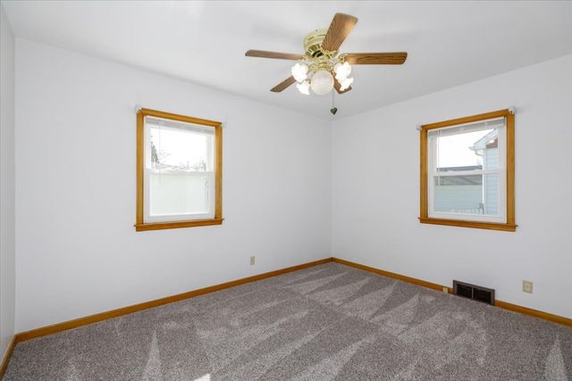 3931 69th Street, Urbandale, IA 50322