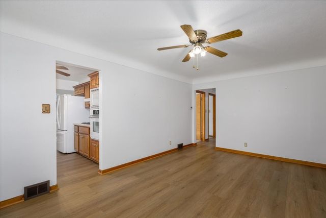 3931 69th Street, Urbandale, IA 50322