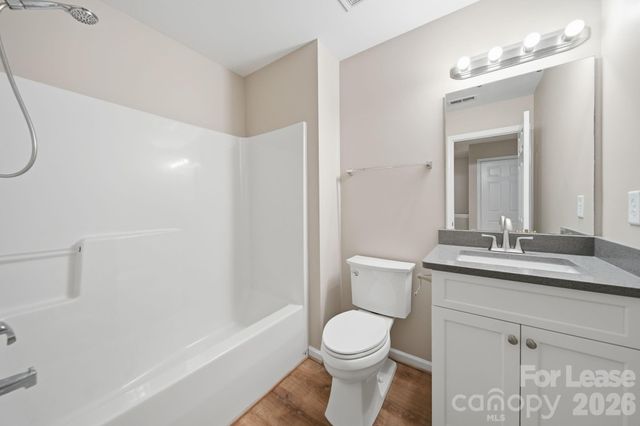 1526 Royal Auburn Avenue, Fort Mill, SC 29708