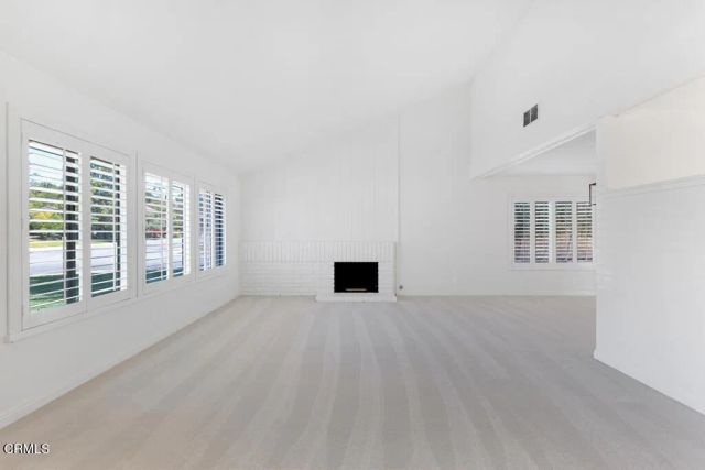 109 Greenmeadow Avenue, Thousand Oaks, CA 91320