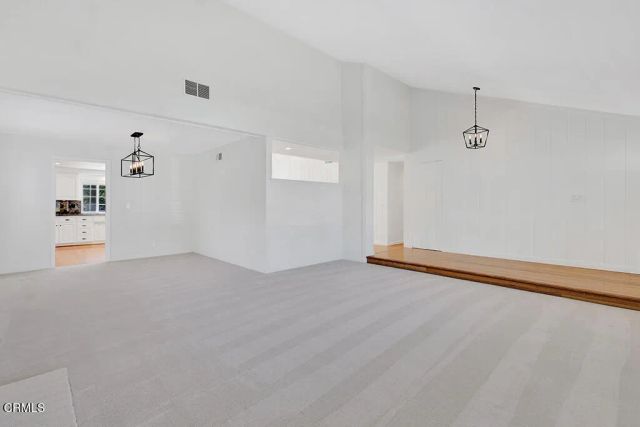 109 Greenmeadow Avenue, Thousand Oaks, CA 91320