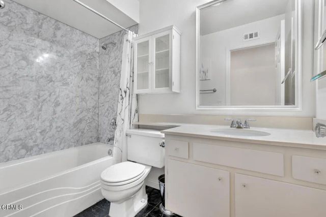 109 Greenmeadow Avenue, Thousand Oaks, CA 91320