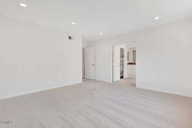 109 Greenmeadow Avenue, Thousand Oaks, CA 91320