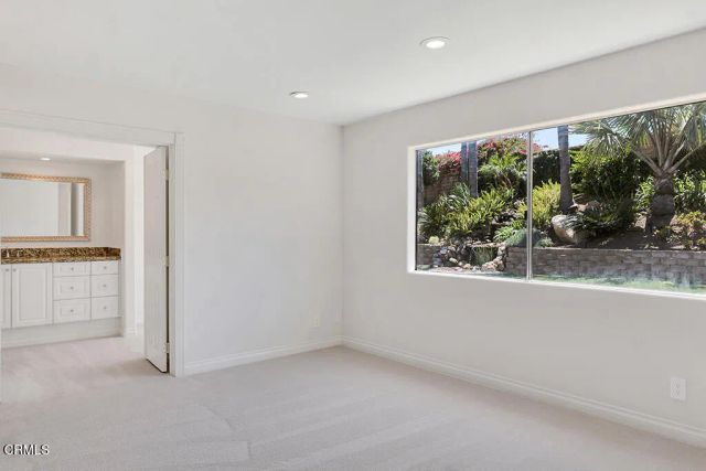 109 Greenmeadow Avenue, Thousand Oaks, CA 91320