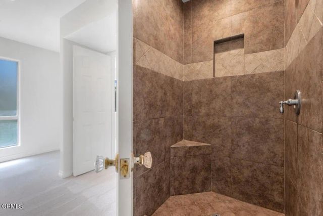 109 Greenmeadow Avenue, Thousand Oaks, CA 91320