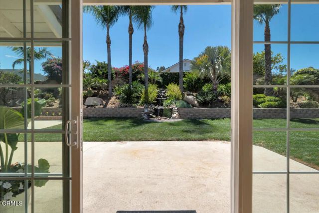 109 Greenmeadow Avenue, Thousand Oaks, CA 91320