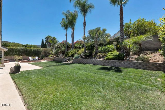 109 Greenmeadow Avenue, Thousand Oaks, CA 91320