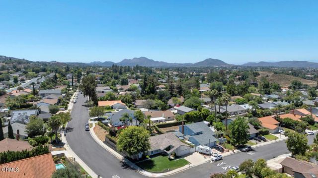 109 Greenmeadow Avenue, Thousand Oaks, CA 91320