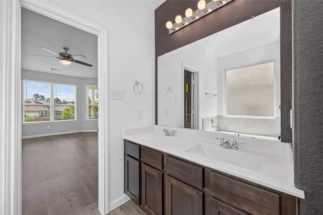 2526 Sturgeon Way, Conroe, TX 77384