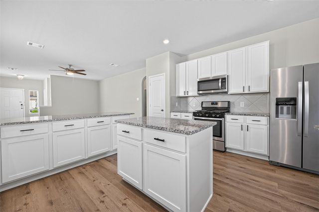 2526 Sturgeon Way, Conroe, TX 77384
