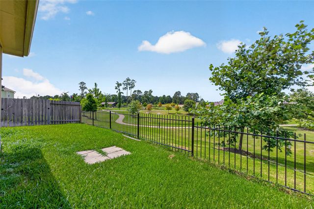 2526 Sturgeon Way, Conroe, TX 77384