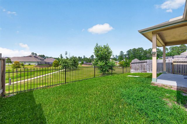 2526 Sturgeon Way, Conroe, TX 77384