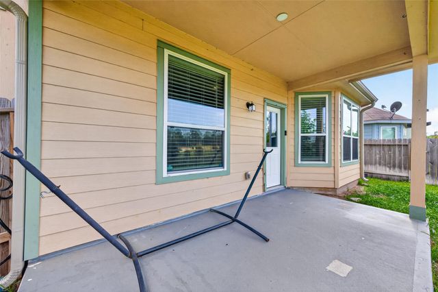 2526 Sturgeon Way, Conroe, TX 77384